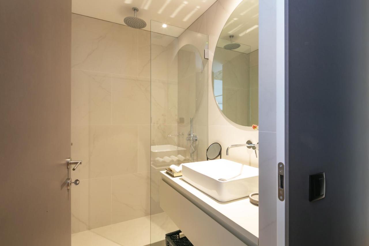 Apartamento Oporto Diamond Luxe & Terrace Exterior foto